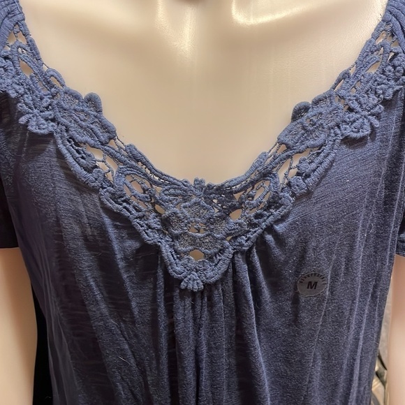 𝅺nwt‎ Aeropostale Blue Top Sz Medium - Picture 2 of 8